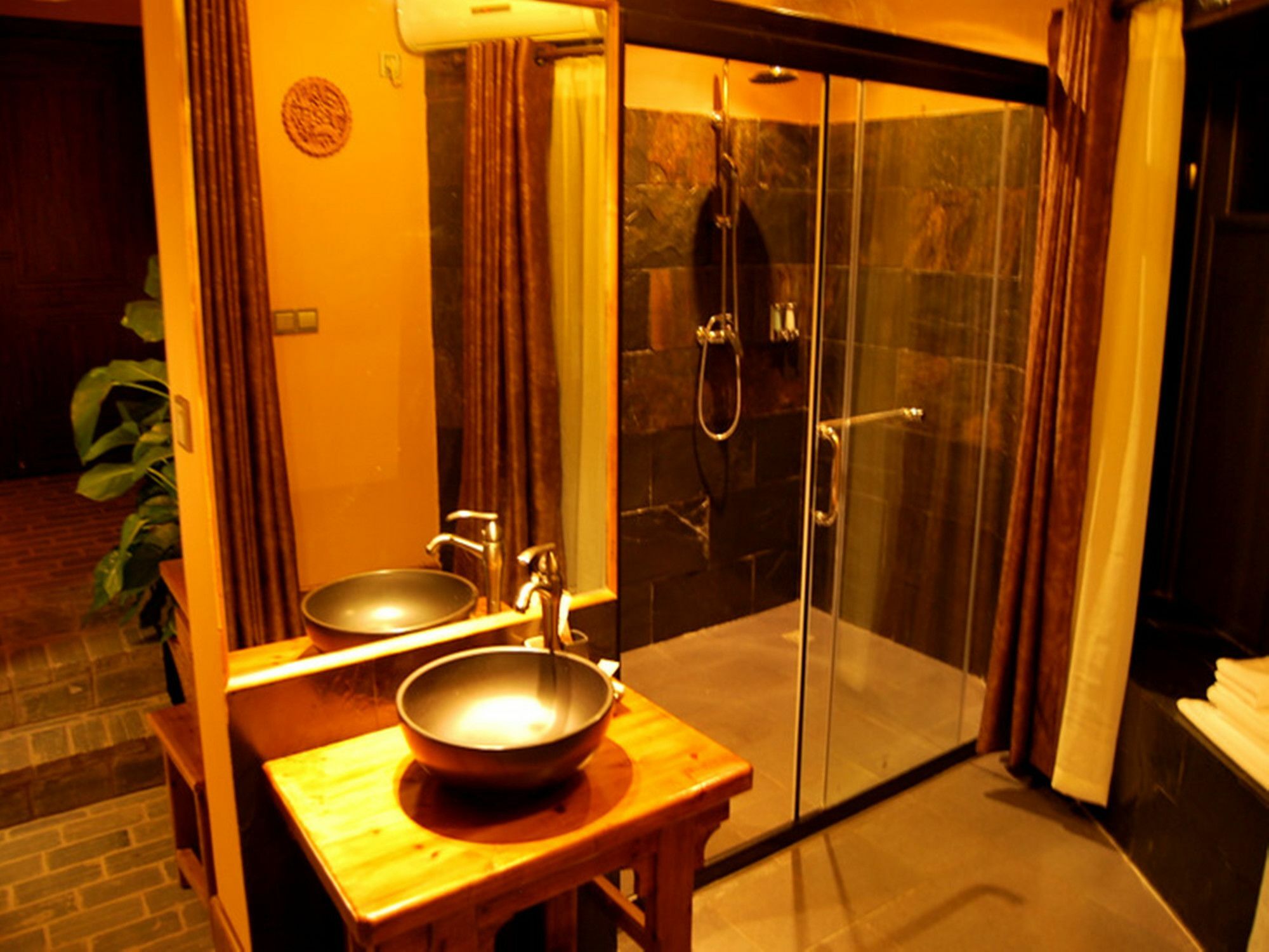 Yangshuo Moondance Hotel Екстер'єр фото