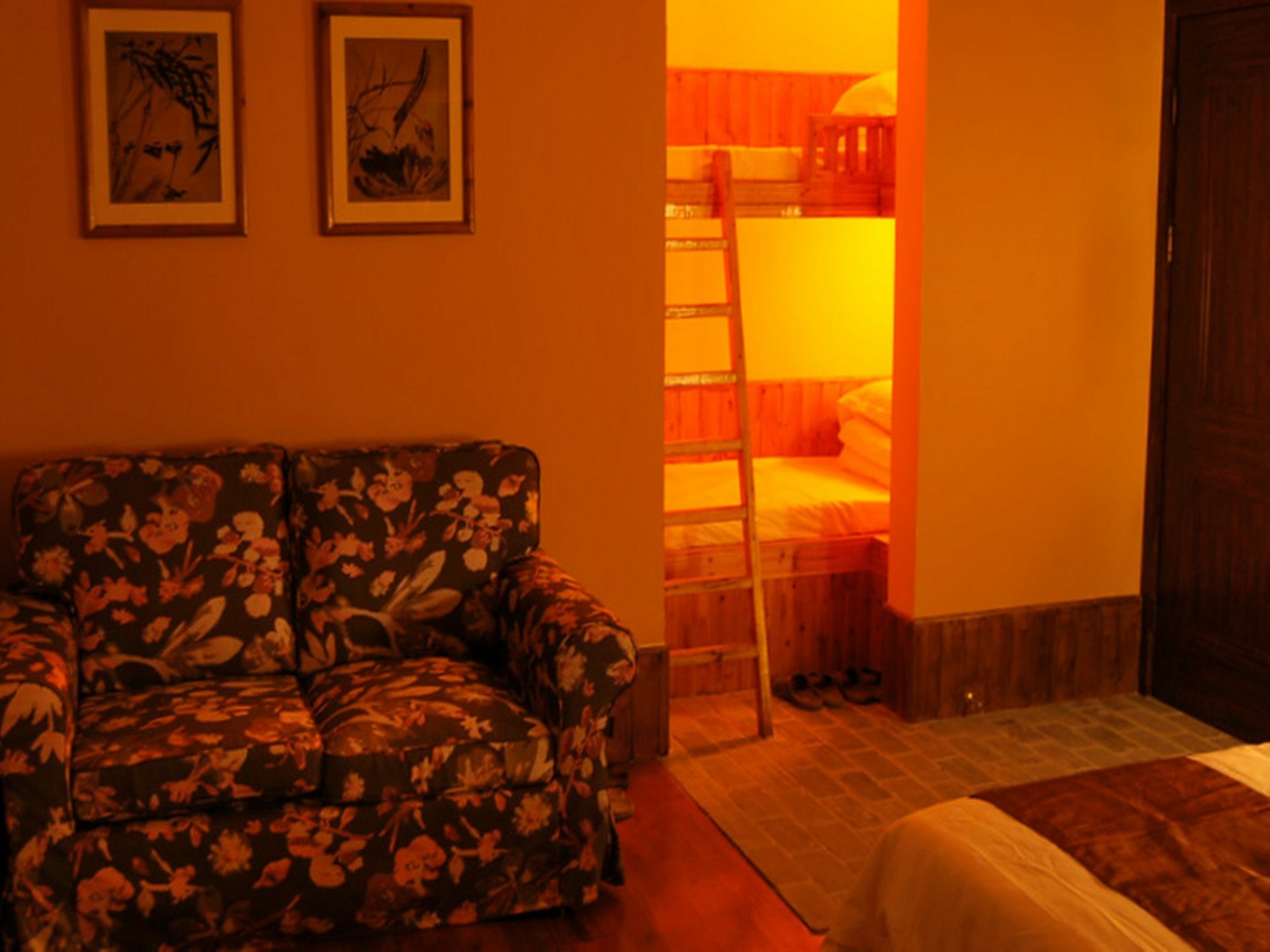 Yangshuo Moondance Hotel Екстер'єр фото